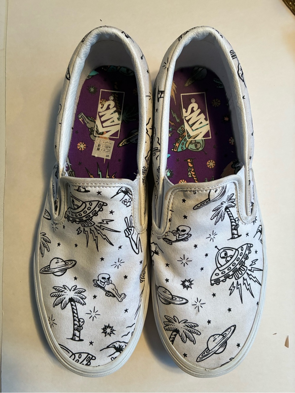Vans White Slip-On Sneakers with Black Space & Palm Print